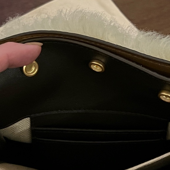 •Tory Burch Lee Radziwill Petite Shearling & leather double bag - Picture 10 of 13